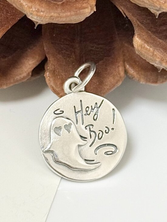 James Avery Jewelry - Hey Boo! Charm S925 Sterling Silver Dangle - Halloween Gifts